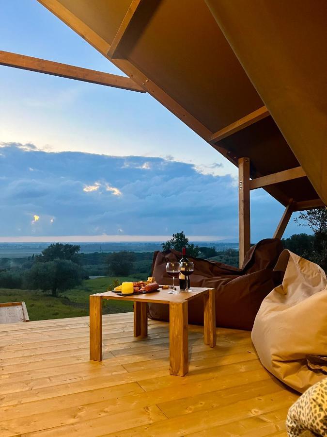 Glamping Grancia Hotel Grosseto Bagian luar foto