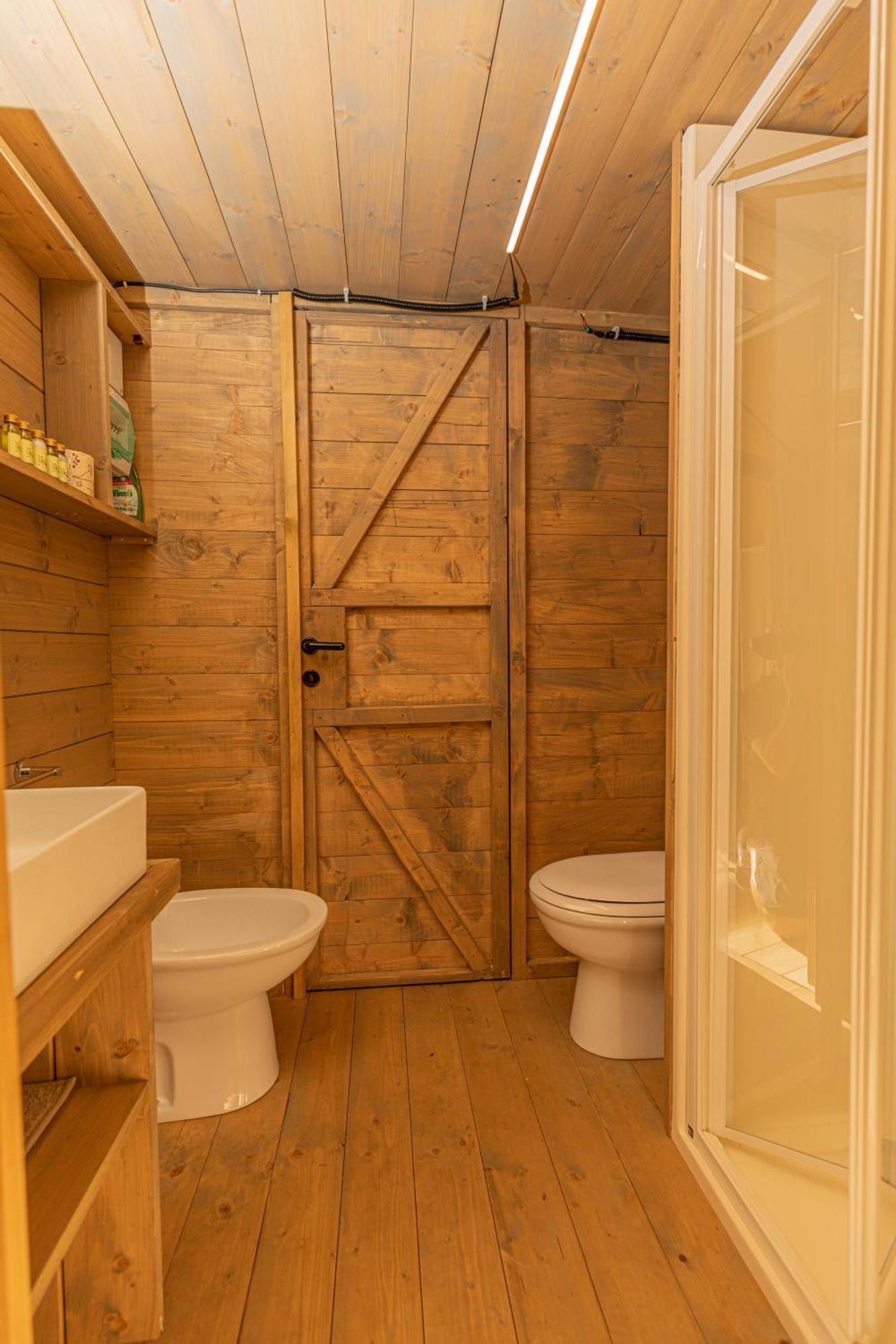 Glamping Grancia Hotel Grosseto Bagian luar foto