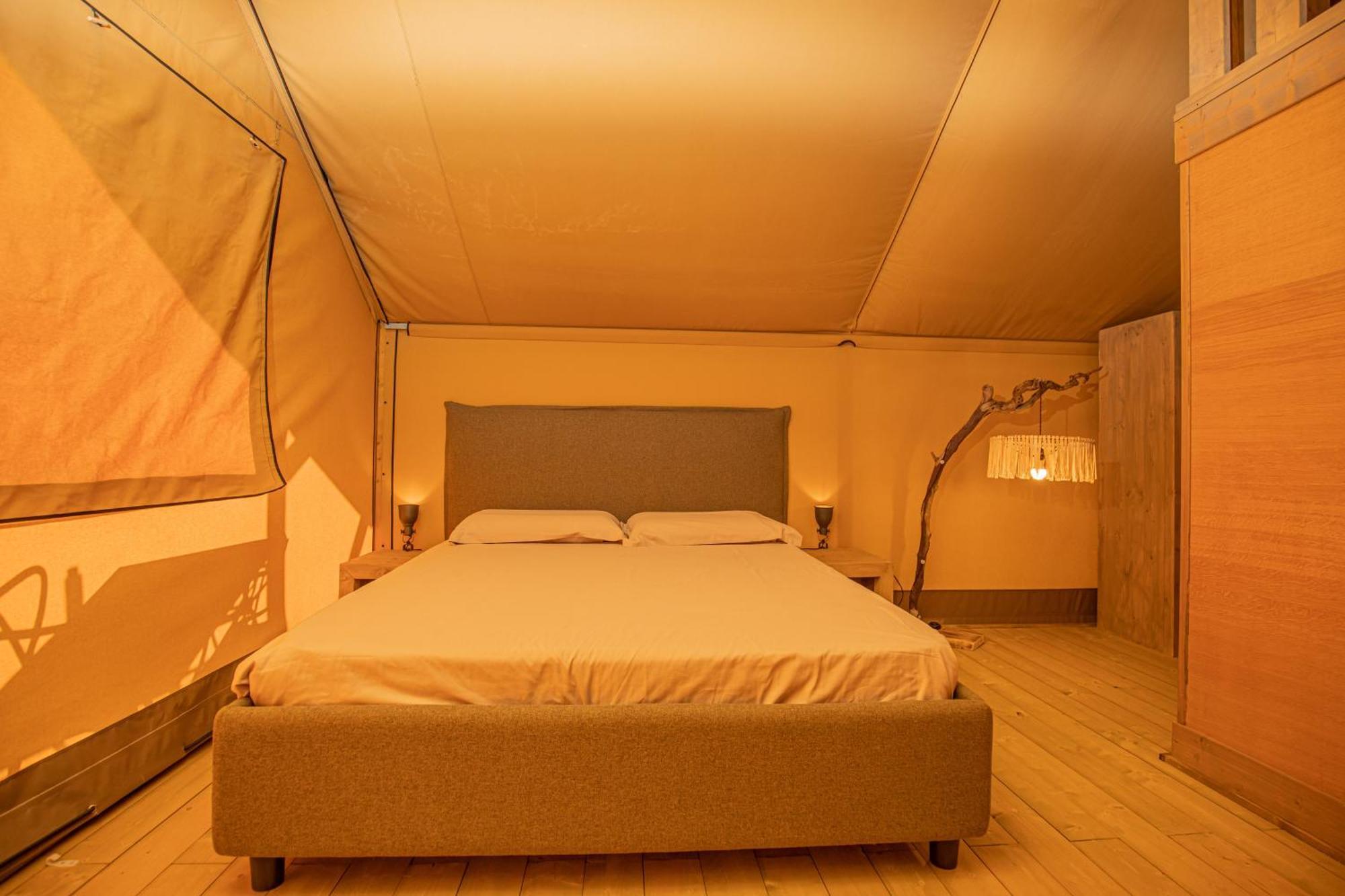 Glamping Grancia Hotel Grosseto Bagian luar foto